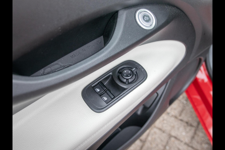 Fiat 500 3+1 La Prima 42 kWh | Panodak l Camera l