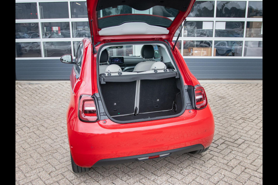 Fiat 500 3+1 La Prima 42 kWh | Panodak l Camera l