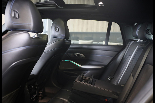 BMW 3 Serie Touring M340i xDrive Business Edition Plus / AUT / HK / Acc / Lane Assist / Dode Hoek / Open Pano / Led / Pdc / 19 Inc