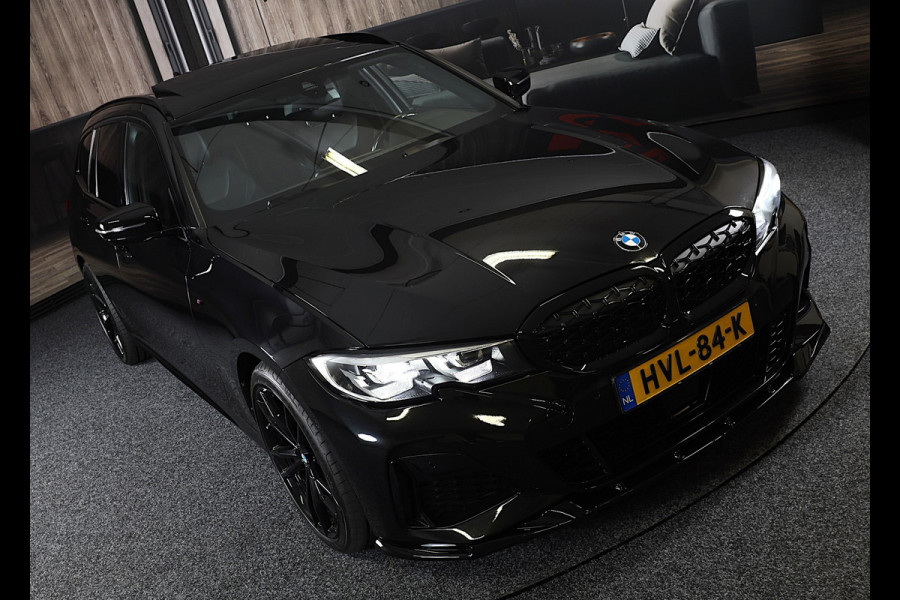 BMW 3 Serie Touring M340i xDrive Business Edition Plus / AUT / HK / Acc / Lane Assist / Dode Hoek / Open Pano / Led / Pdc / 19 Inc