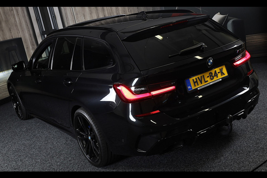 BMW 3 Serie Touring M340i xDrive Business Edition Plus / AUT / HK / Acc / Lane Assist / Dode Hoek / Open Pano / Led / Pdc / 19 Inc