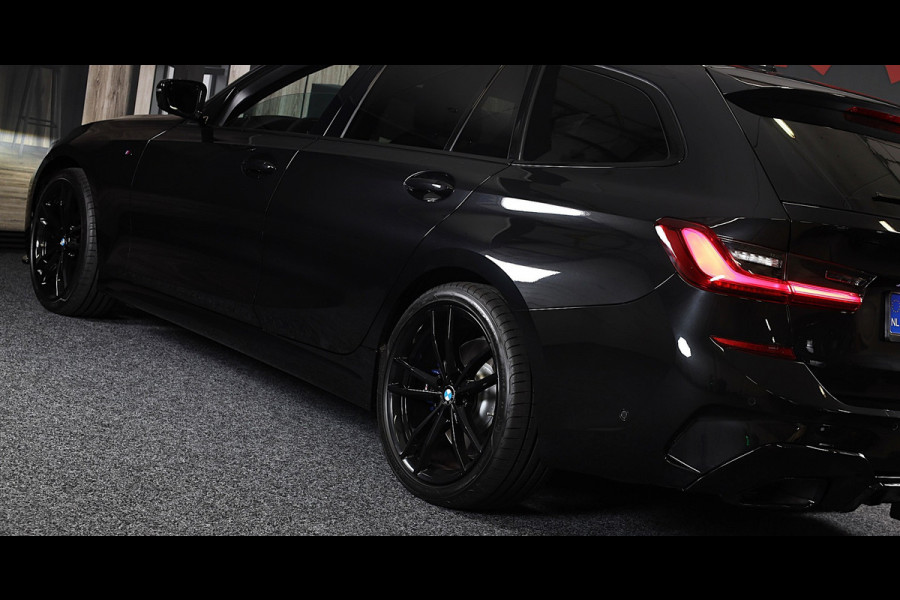 BMW 3 Serie Touring M340i xDrive Business Edition Plus / AUT / HK / Acc / Lane Assist / Dode Hoek / Open Pano / Led / Pdc / 19 Inc
