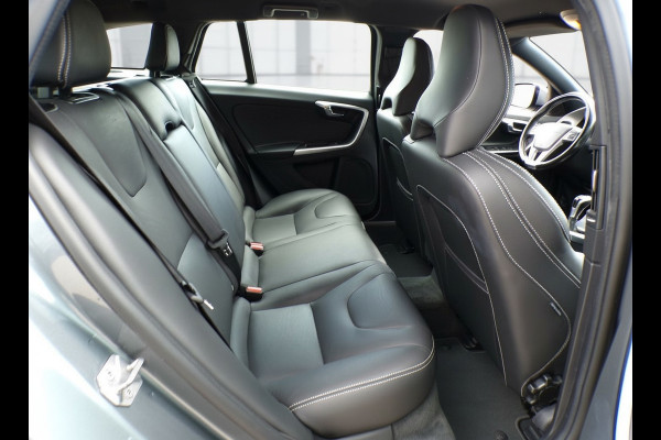 Volvo V60 2.0 D2 Polar+ Dynamic|Xenon|Leder|Navi|Cruise|PDC