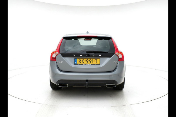 Volvo V60 2.0 D2 Polar+ Dynamic|Xenon|Leder|Navi|Cruise|PDC