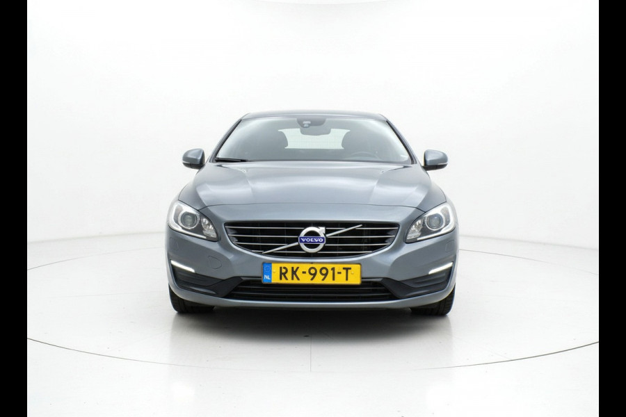 Volvo V60 2.0 D2 Polar+ Dynamic|Xenon|Leder|Navi|Cruise|PDC