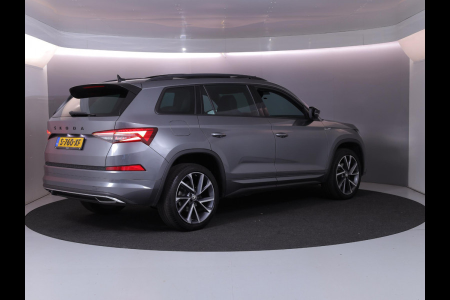 Škoda Kodiaq 1.5 TSI Sportline Business 150pk DSG | Panoramadak | Lederen bekleding | Navigatiesysteem | Voorstoelen verwarmd | Lichtmetalen velgen 20" | Travel-pakket | Apple Carplay/Android Auto