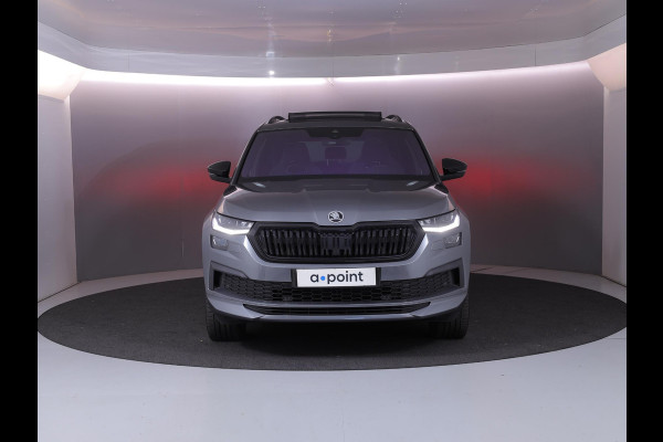 Škoda Kodiaq 1.5 TSI Sportline Business 150pk DSG | Panoramadak | Lederen bekleding | Navigatiesysteem | Voorstoelen verwarmd | Lichtmetalen velgen 20" | Travel-pakket | Apple Carplay/Android Auto