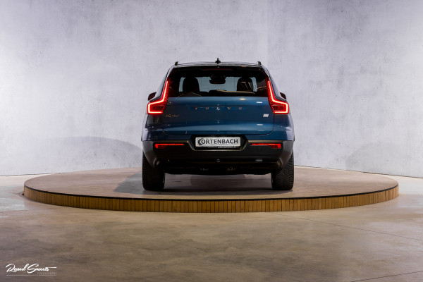 Volvo XC40 Single Motor Extended Range Ultimate 82 kWh | Panorama dak | Adaptieve cruise | Memory | Blis | Harman Kardon |