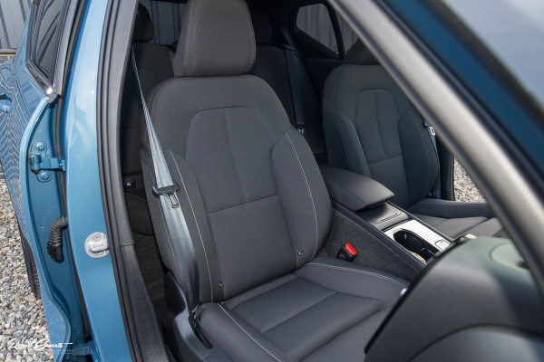 Volvo XC40 Single Motor Extended Range Ultimate 82 kWh | Panorama dak | Adaptieve cruise | Memory | Blis | Harman Kardon |