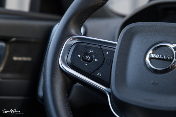 Volvo XC40 Single Motor Extended Range Ultimate 82 kWh | Panorama dak | Adaptieve cruise | Memory | Blis | Harman Kardon |