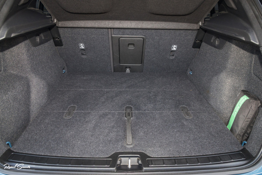 Volvo XC40 Single Motor Extended Range Ultimate 82 kWh | Panorama dak | Adaptieve cruise | Memory | Blis | Harman Kardon |