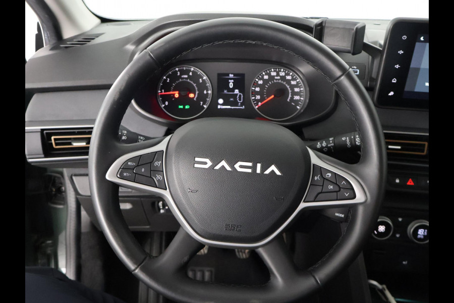 Dacia Jogger 1.0 TCe 110 EXTREME 7 ZITS GARANTIE TOT 2035* . CRUISE CONTROL . DODE HOEK DETECTIE . PARKEERSENSOREN VOOR EN ACHTER .