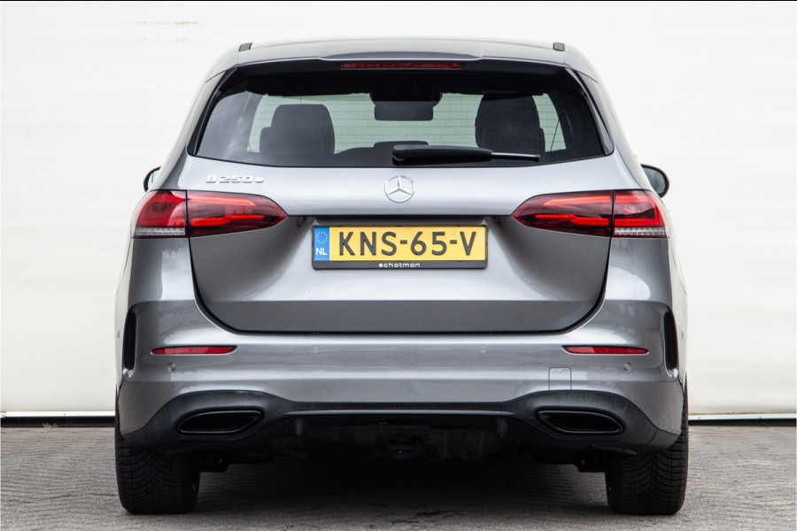Mercedes-Benz B-Klasse 250 e AMG Night Edition, Widescreen, Trekhaak, Camera, Hybride
