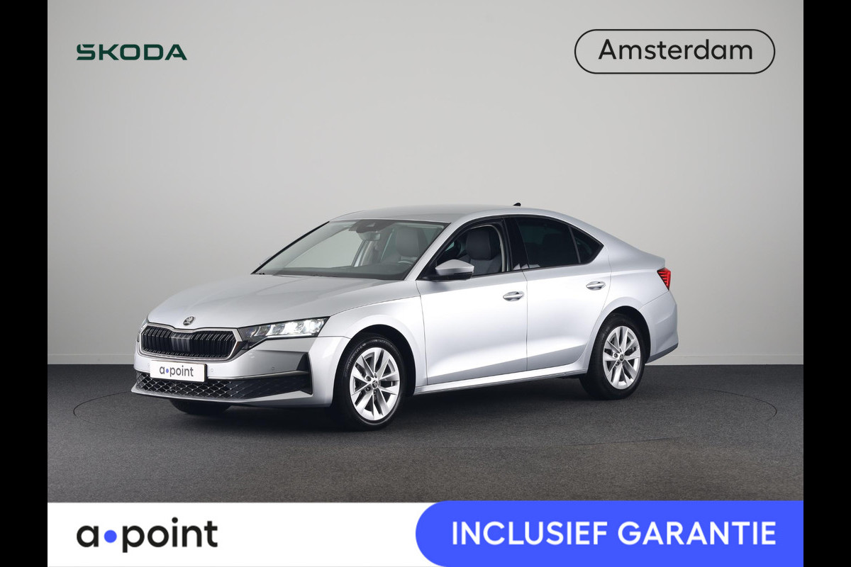 Škoda Octavia 1.5 TSI MHEV Business Edition Plus 115 pk Automaat | Verlengde garantie | Navigatie | Parkeersensoren | Achteruitrijcamera | Keyless | Adaptieve cruise control |