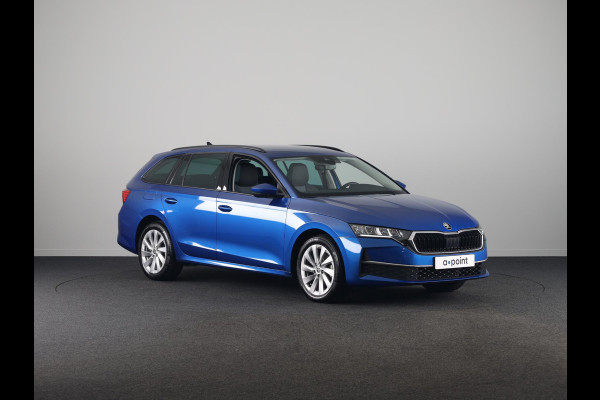 Škoda Octavia Combi FL First Edition 1.5 TSI m-HEV 85 kW / 115 pk Combi 7 versn. DSG | Advance pakket | Achteruitrij camera | All weather banden |