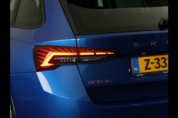 Škoda Octavia Combi FL First Edition 1.5 TSI m-HEV 85 kW / 115 pk Combi 7 versn. DSG | Advance pakket | Achteruitrij camera | All weather banden |