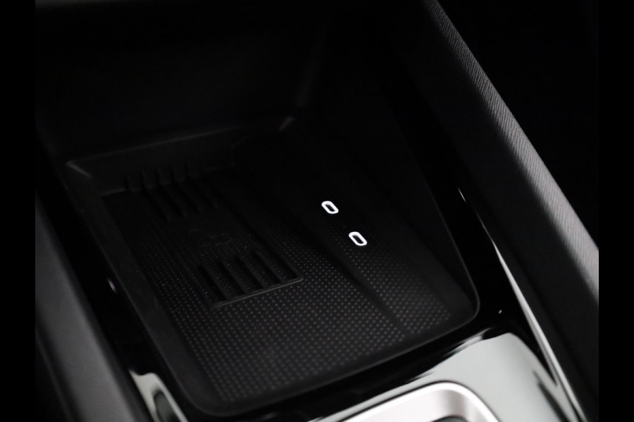 Škoda Octavia Combi FL First Edition 1.5 TSI m-HEV 85 kW / 115 pk Combi 7 versn. DSG | Advance pakket | Achteruitrij camera | All weather banden |
