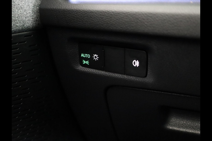 Škoda Octavia Combi FL First Edition 1.5 TSI m-HEV 85 kW / 115 pk Combi 7 versn. DSG | Advance pakket | Achteruitrij camera | All weather banden |