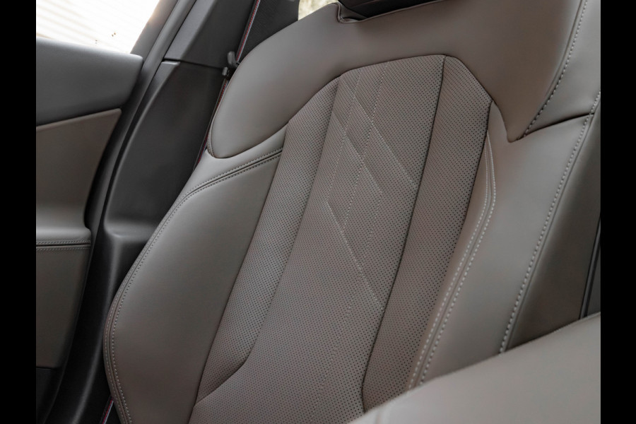 BMW X3 30e xDrive - M-Sport Pro - Full-Option - Driving Ass Prof