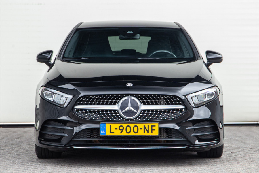 Mercedes-Benz A-Klasse 180 AMG Sportpakket, Camera, 2019