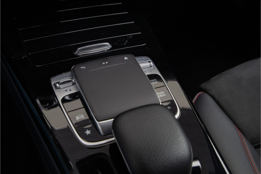 Mercedes-Benz A-Klasse 180 AMG Sportpakket, Camera, 2019