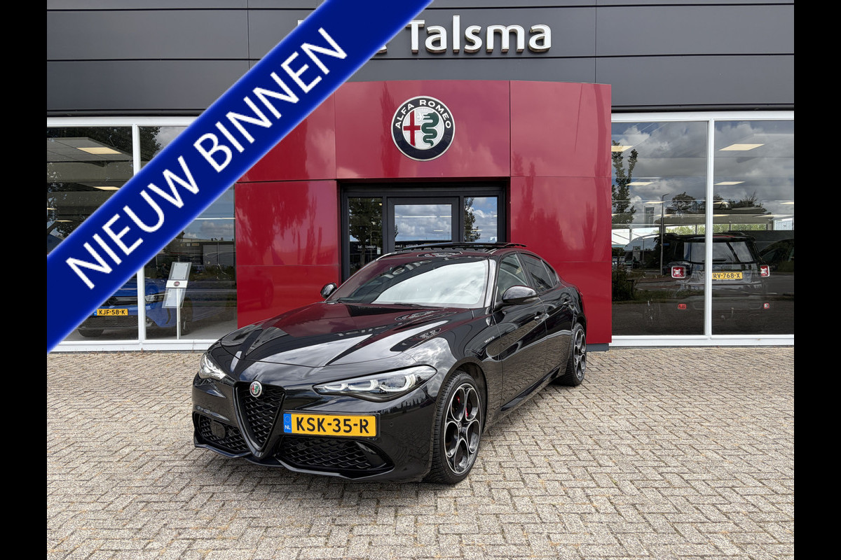 Alfa Romeo Giulia 2.0 T GME AWD Veloce | Panoramadak | 19" Velgen | Camera