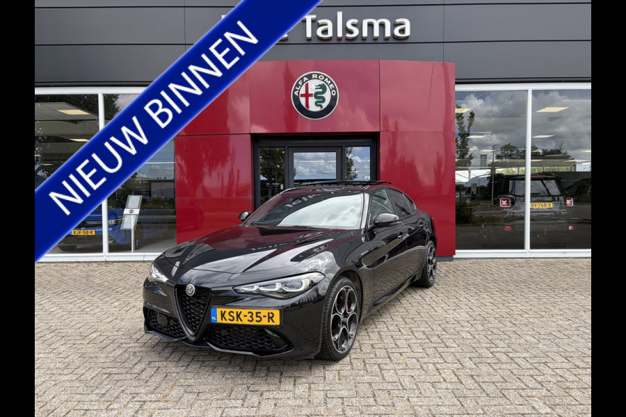 Alfa Romeo Giulia 2.0 T GME AWD Veloce | Panoramadak | 19" Velgen | Camera