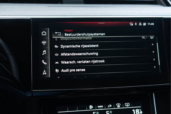 Audi e-tron S Quattro 371 kW / 360 Top View/ Softclose/ Head-up Display/ B&O/ Trekhaak/ Panoramadak/ 371kW (505 pk)