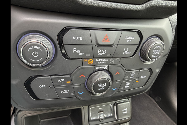 Jeep Renegade 1.5T e-Hybrid S 19'' | Panoramadak | Lederenbekleding | Apple/Android carplay