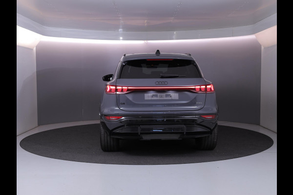 Audi Q6 e-tron S edition quattro 100 kWh 385pk | Panoramadak |  Luchtvering | B&O Audio | Elektisch verstelbare voorstoelen | Geheugen bestuurderstoel | Head up Display