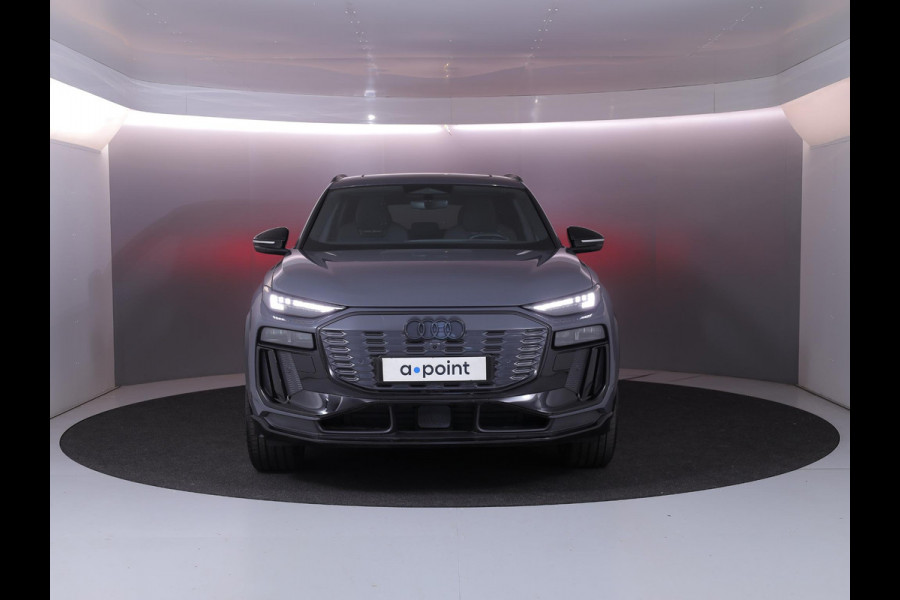 Audi Q6 e-tron S edition quattro 100 kWh 385pk | Panoramadak |  Luchtvering | B&O Audio | Elektisch verstelbare voorstoelen | Geheugen bestuurderstoel | Head up Display