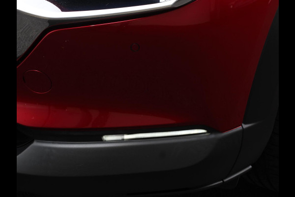 Mazda CX-30 2.0 e-SkyActiv-X 180pk M Hybrid Comfort Navigatie Climate Control Trekhaak Cruise Control Adaptive Lichtmetalen velgen Camera Parkeer sensoren Led Dab