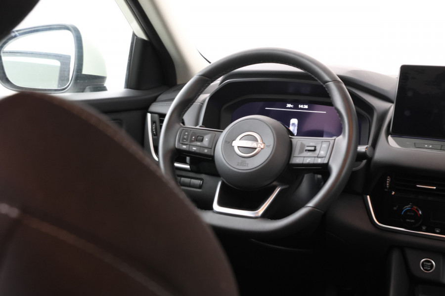 Nissan QASHQAI 1.3 MHEV Xtronic N-Connecta Automaat, navigatie, climate,