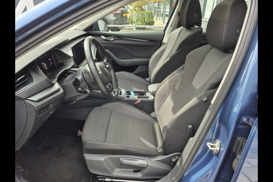 Škoda Octavia Combi BWJ 2021 | 1.0TSI 111PK Business Edition | PANO SCHUIFDAK | VIRTUAL COCKPIT | CARPLAY | CLIMA | NAVI | PDC 2X |