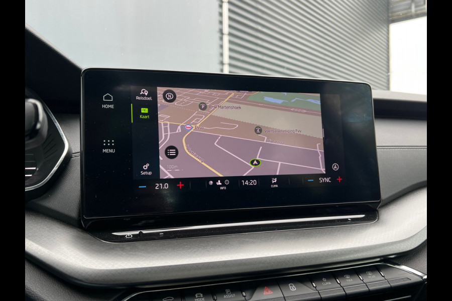 Škoda Octavia Combi BWJ 2021 | 1.0TSI 111PK Business Edition | PANO SCHUIFDAK | VIRTUAL COCKPIT | CARPLAY | CLIMA | NAVI | PDC 2X |