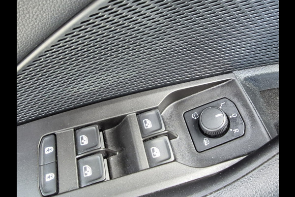 Škoda Octavia Combi BWJ 2021 | 1.0TSI 111PK Business Edition | PANO SCHUIFDAK | VIRTUAL COCKPIT | CARPLAY | CLIMA | NAVI | PDC 2X |