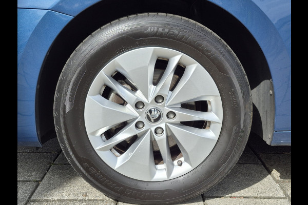 Škoda Octavia Combi BWJ 2021 | 1.0TSI 111PK Business Edition | PANO SCHUIFDAK | VIRTUAL COCKPIT | CARPLAY | CLIMA | NAVI | PDC 2X |