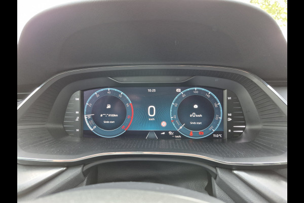 Škoda Octavia Combi BWJ 2021 | 1.0TSI 111PK Business Edition | PANO SCHUIFDAK | VIRTUAL COCKPIT | CARPLAY | CLIMA | NAVI | PDC 2X |