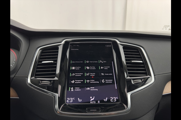 Volvo XC90 2.0 T8 Recharge AWD Inscription ExclusiveV [7-Pers.] (Plug-in) Aut. *PANO | HEAD-UP | LEATHER | FULL-LED | BOWERS&WILKINS | MEMORY-PACK | HEATED-SPORTSEATS | BLIND-SPOT | DIGI-COCKPIT | NAVI-FULLMAP | PRIVACY-GLASS | CAMERA | ECC | PDC | 20''ALU | TOWBAR