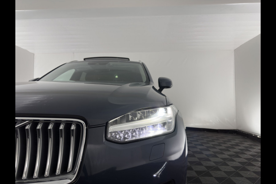 Volvo XC90 2.0 T8 Recharge AWD Inscription ExclusiveV [7-Pers.] (Plug-in) Aut. *PANO | HEAD-UP | LEATHER | FULL-LED | BOWERS&WILKINS | MEMORY-PACK | HEATED-SPORTSEATS | BLIND-SPOT | DIGI-COCKPIT | NAVI-FULLMAP | PRIVACY-GLASS | CAMERA | ECC | PDC | 20''ALU | TOWBAR