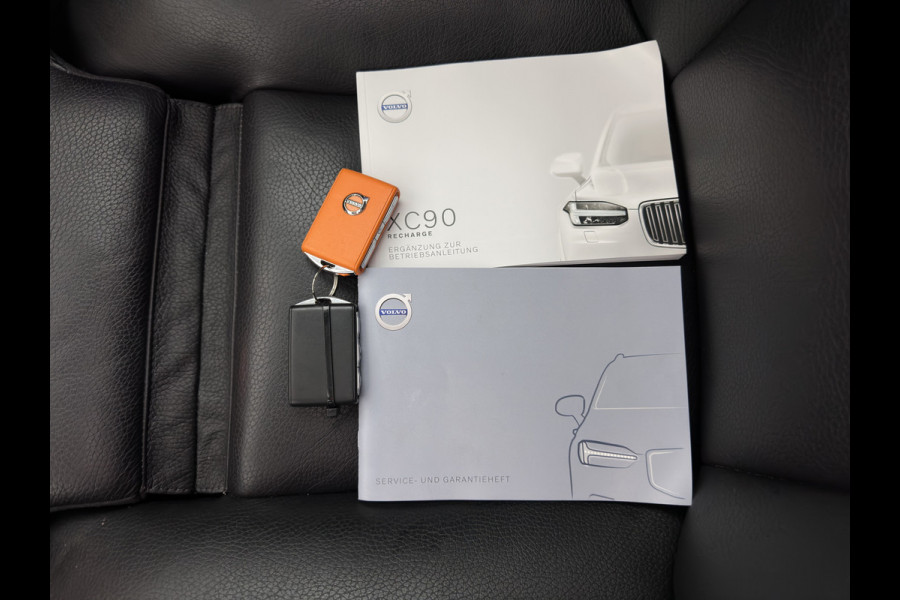 Volvo XC90 2.0 T8 Recharge AWD Inscription ExclusiveV [7-Pers.] (Plug-in) Aut. *PANO | HEAD-UP | LEATHER | FULL-LED | BOWERS&WILKINS | MEMORY-PACK | HEATED-SPORTSEATS | BLIND-SPOT | DIGI-COCKPIT | NAVI-FULLMAP | PRIVACY-GLASS | CAMERA | ECC | PDC | 20''ALU | TOWBAR