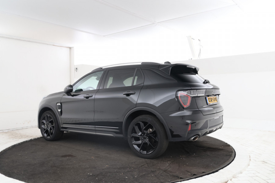 Lynk & Co 01 1.5 Full black, Panorama, Apple carplay!