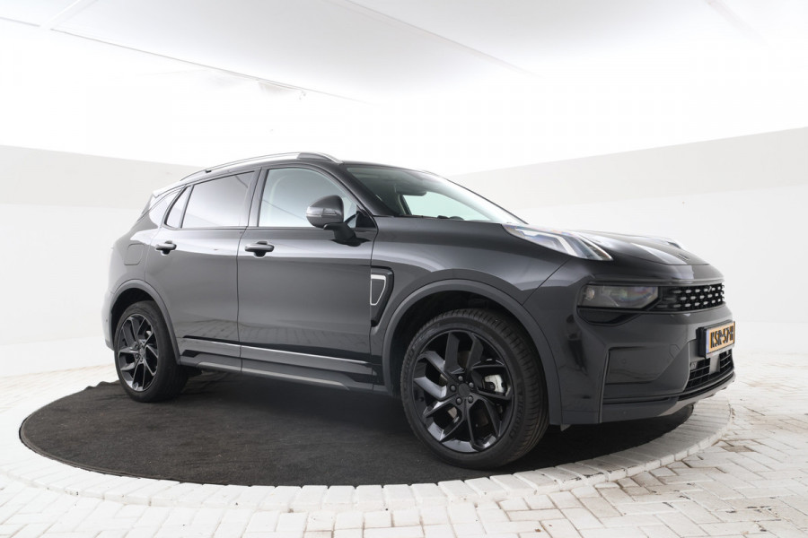 Lynk & Co 01 1.5 Full black, Panorama, Apple carplay!