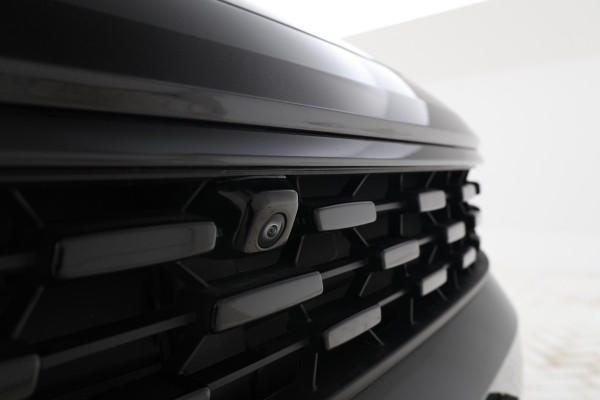 Lynk & Co 01 1.5 Full black, Panorama, Apple carplay!