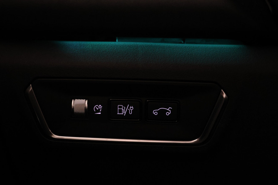 Lynk & Co 01 1.5 Full black, Panorama, Apple carplay!
