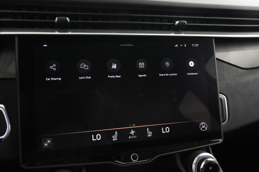 Lynk & Co 01 1.5 Full black, Panorama, Apple carplay!