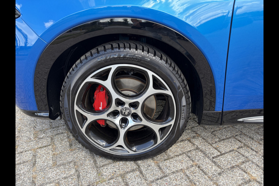 Alfa Romeo Tonale 1.5T Hybrid 160 Veloce | Leren bekleding | Stoelverwarming/Ventilatie | Sport onderstel instelbaar |