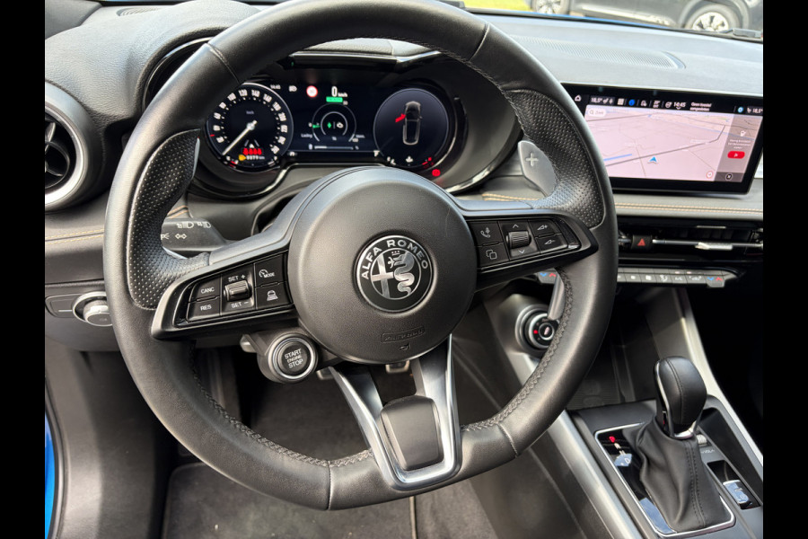 Alfa Romeo Tonale 1.5T Hybrid 160 Veloce | Leren bekleding | Stoelverwarming/Ventilatie | Sport onderstel instelbaar |