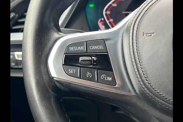 BMW 1-serie BWJ 2021 | 118i 136PK High Ex. AUTOMAAT | LEER | M-PAKKET | CLIMA | NAVI | SPORTSTOELEN | 18'' LMV | STOELVERW | CARPLAY |