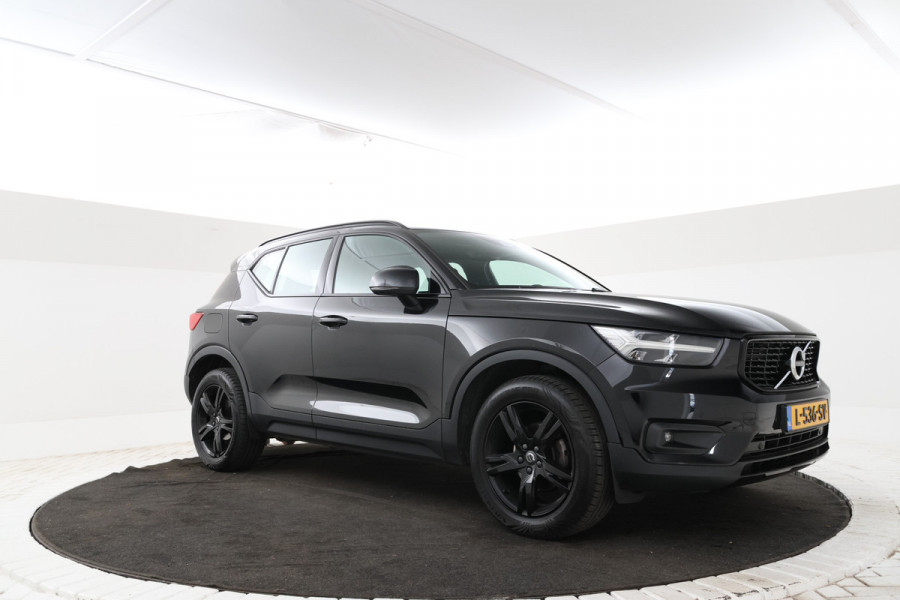 Volvo XC40 1.5 T3 Momentum IntelliSafe, Carplay, Half Leer, Cruise
